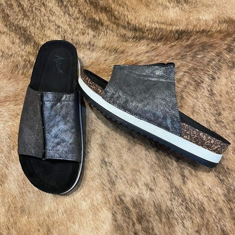Avanti slides